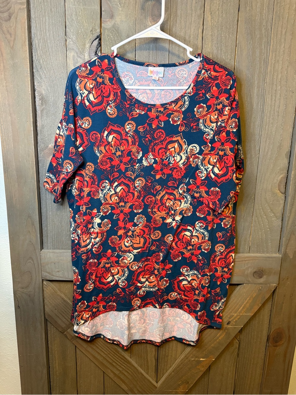 LuLaRoe Navy Short Sleeve Top with Red & Cream Floral Print